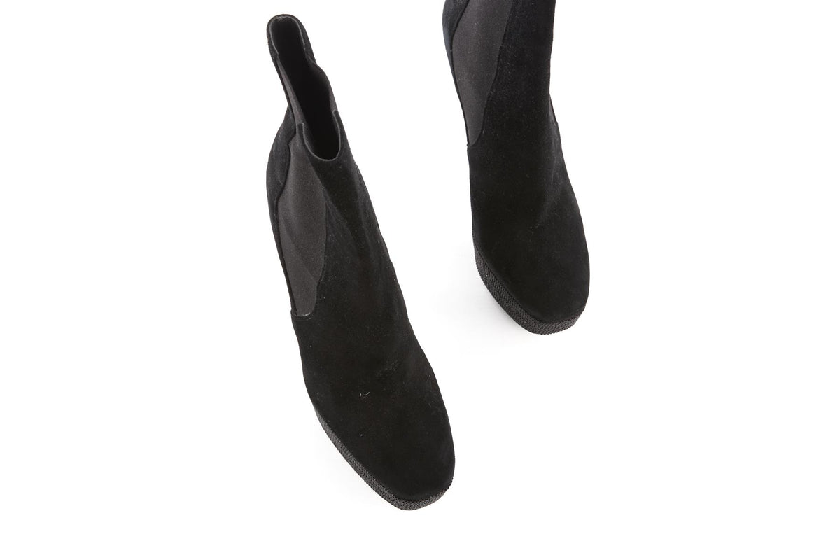 RENÉ CAOVILLA BLACK SUEDE ANKLE BOOTS EU 39 UK 6 US 9