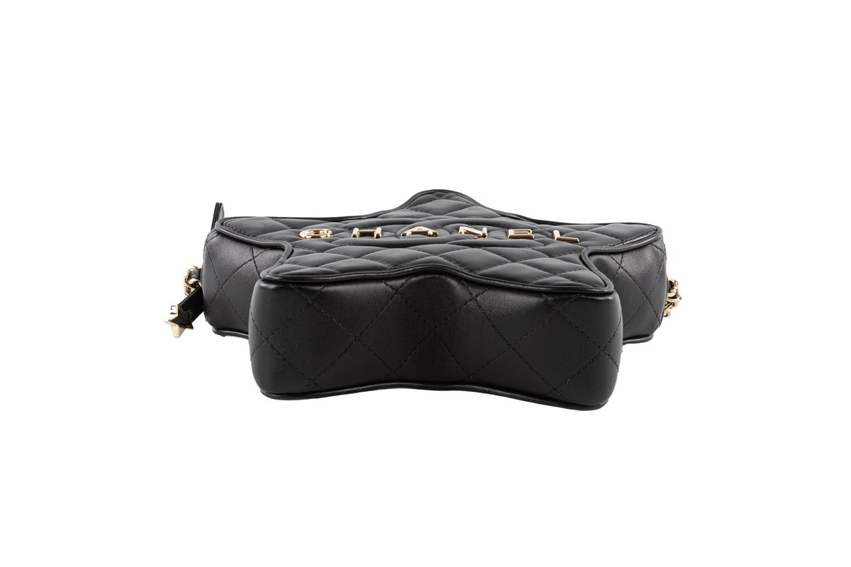 CHANEL BLACK 2024 STAR QUILTED LEATHER SHOULDER BAG