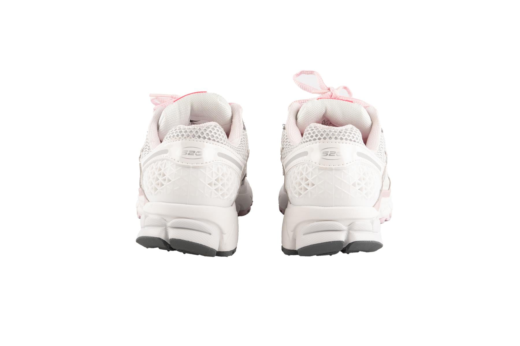 NIKE WHITE SNEAKERS UK 4