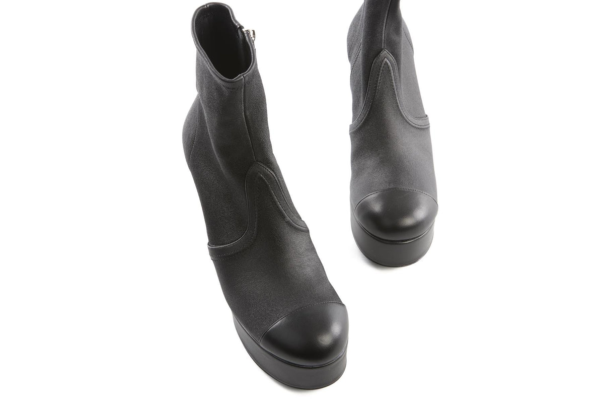 CHANEL BLACK 2024 LEATHER PLATFORM ANKLE BOOTS