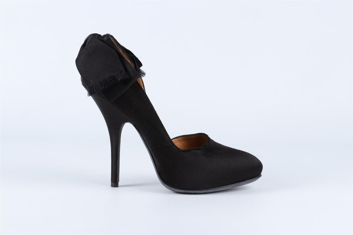 LANVIN BLACK SATIN PUMPS EU 38 UK 5 US 8