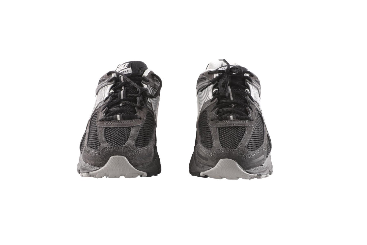 NIKE BLACK MEN'S ZOOM VOMERO 5 SNEAKERS EU 44 UK 9 US 10