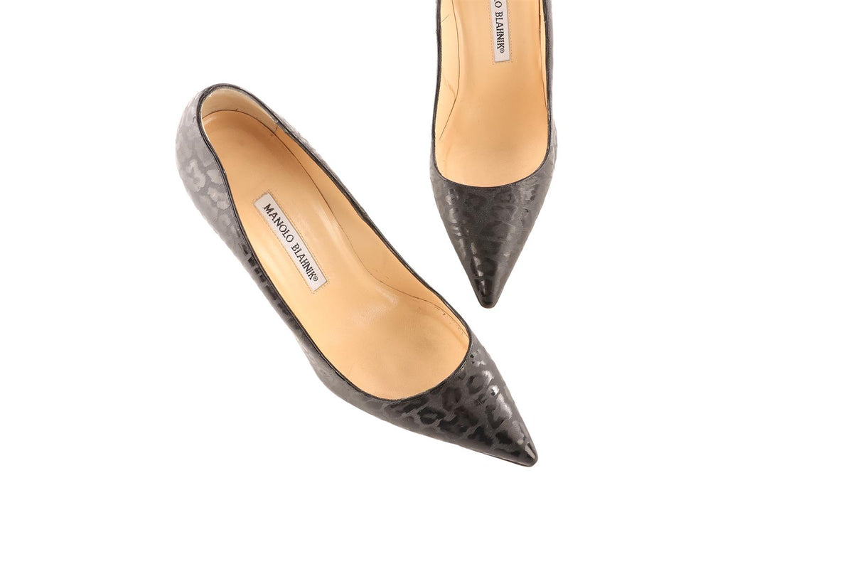 MANOLO BLAHNIK BLACK LEATHER PUMPS EU 38.5 UK 5.5 US 8.5