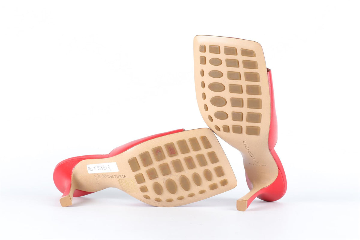 BOTTEGA VENETA RED LEATHER MULES EU 38 UK 5 US 8
