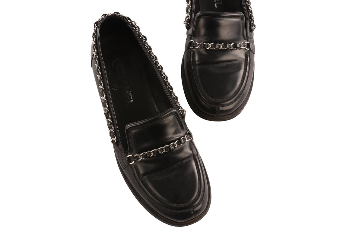 CHANEL BLACK 2016 LEATHER LOAFERS EU 38.5 UK 5.5