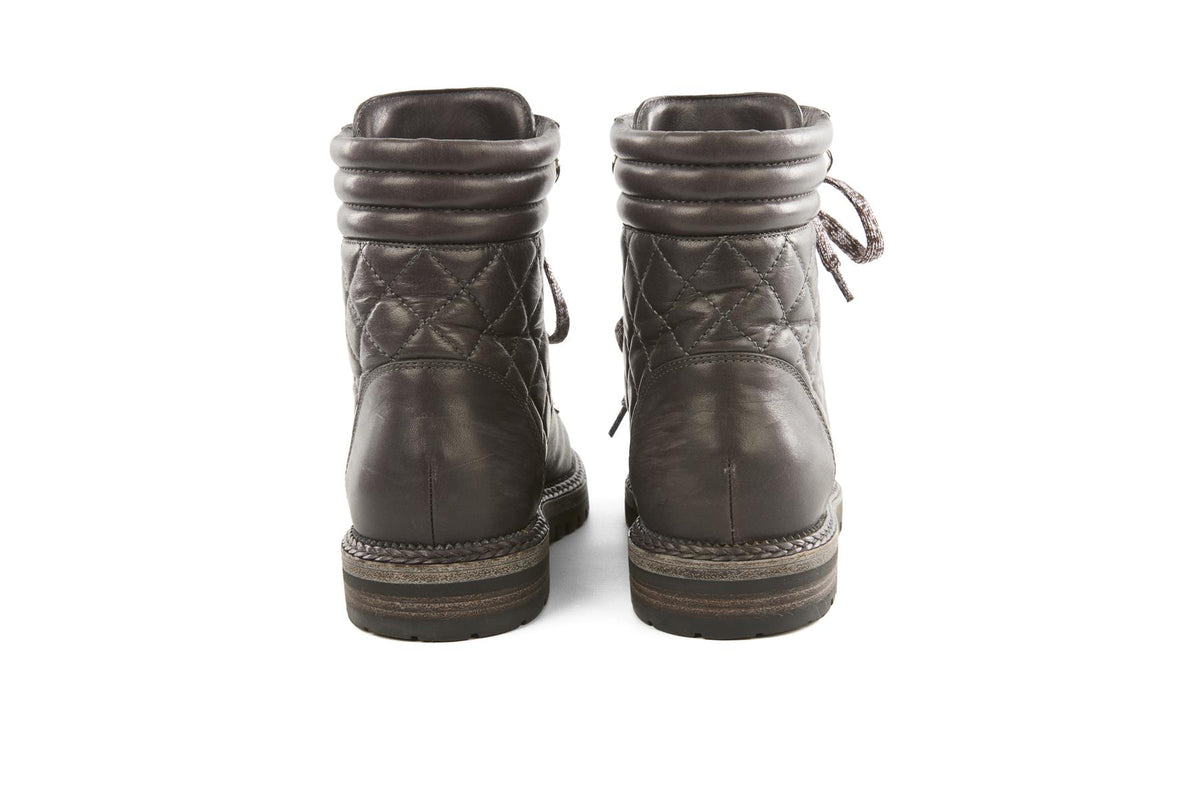 CHANEL GREY 2018 LEATHER ANKLE BOOTS EU 37 UK 4 US 7