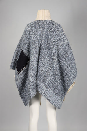 HILFIGER COLLECTION BLUE AND CREAM WOOL BLEND PONCHO XSMALL