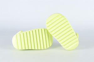 ADIDAS YEEZY YELLOW BABY GIRLS RUBBER SANDALS EU 23 UK 6 US 6