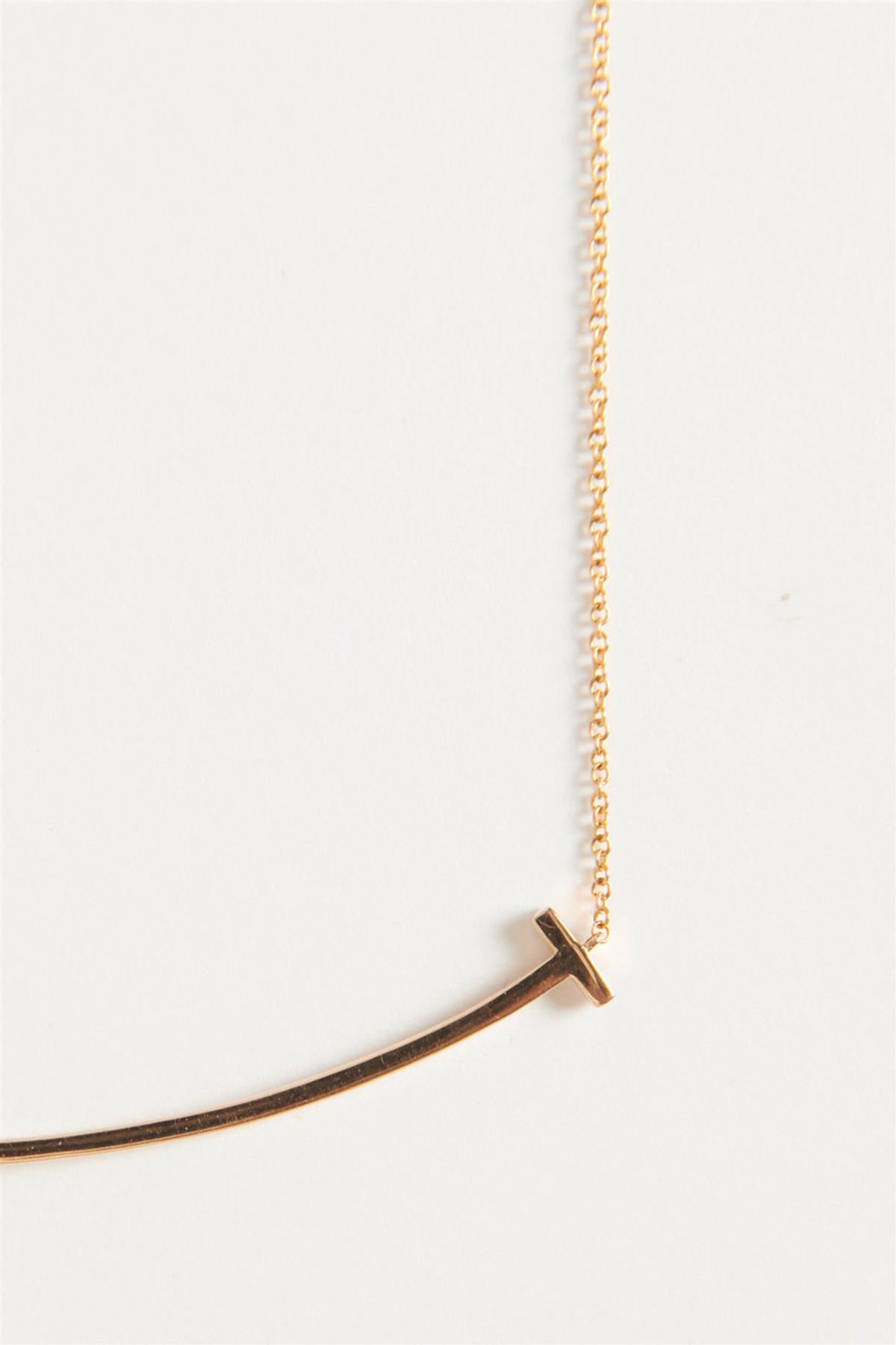 TIFFANY & CO. T SMILE LARGE 18K ROSE GOLD AND DIAMOND NECKLACE