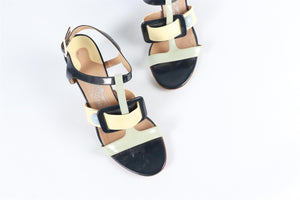 SALVATORE FERRAGAMO BLUE PATENT LEATHER SANDALS