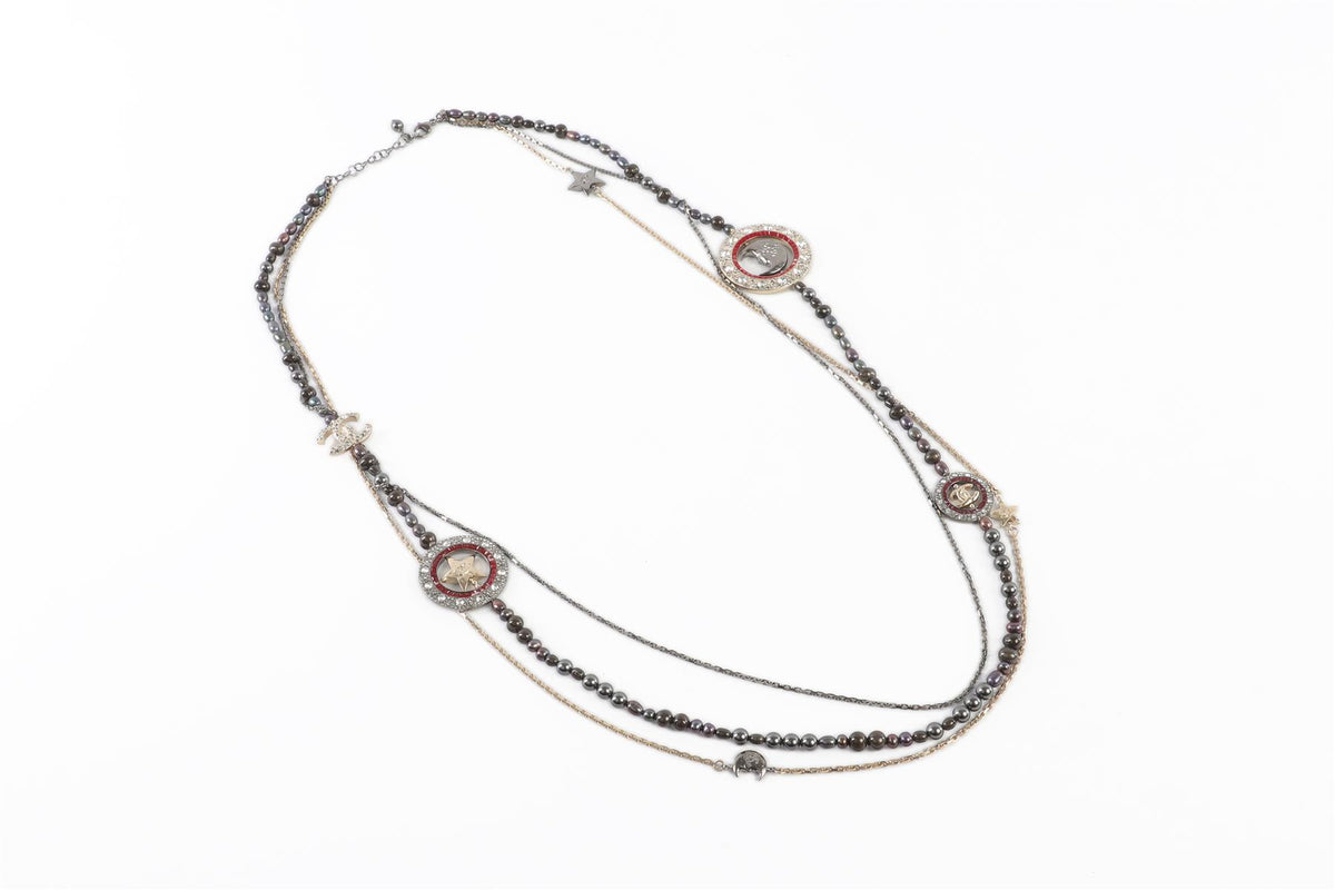 CHANEL GREY 2017 CC PEARL AND CHAIN NECKLACE