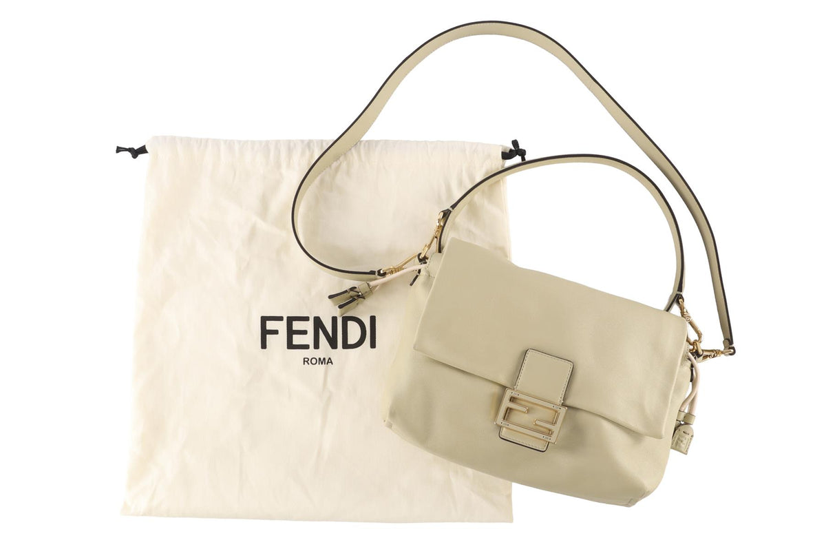 FENDI GREEN MAMMA BAGUETTE LEATHER SHOULDER BAG
