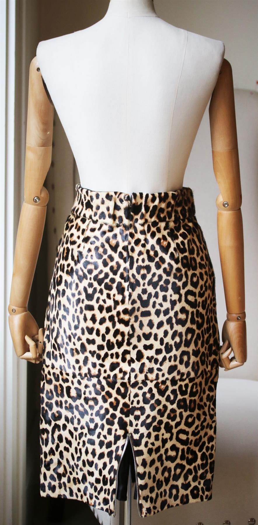 THEPERFEXT BELEN LEOPARD PRINT CALF HAIR SKIRT SMALL