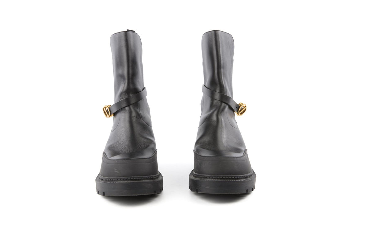 CHRISTIAN DIOR BLACK EMPREINTE LEATHER ANKLE BOOTS EU 38.5 UK 5.5 US 8.5
