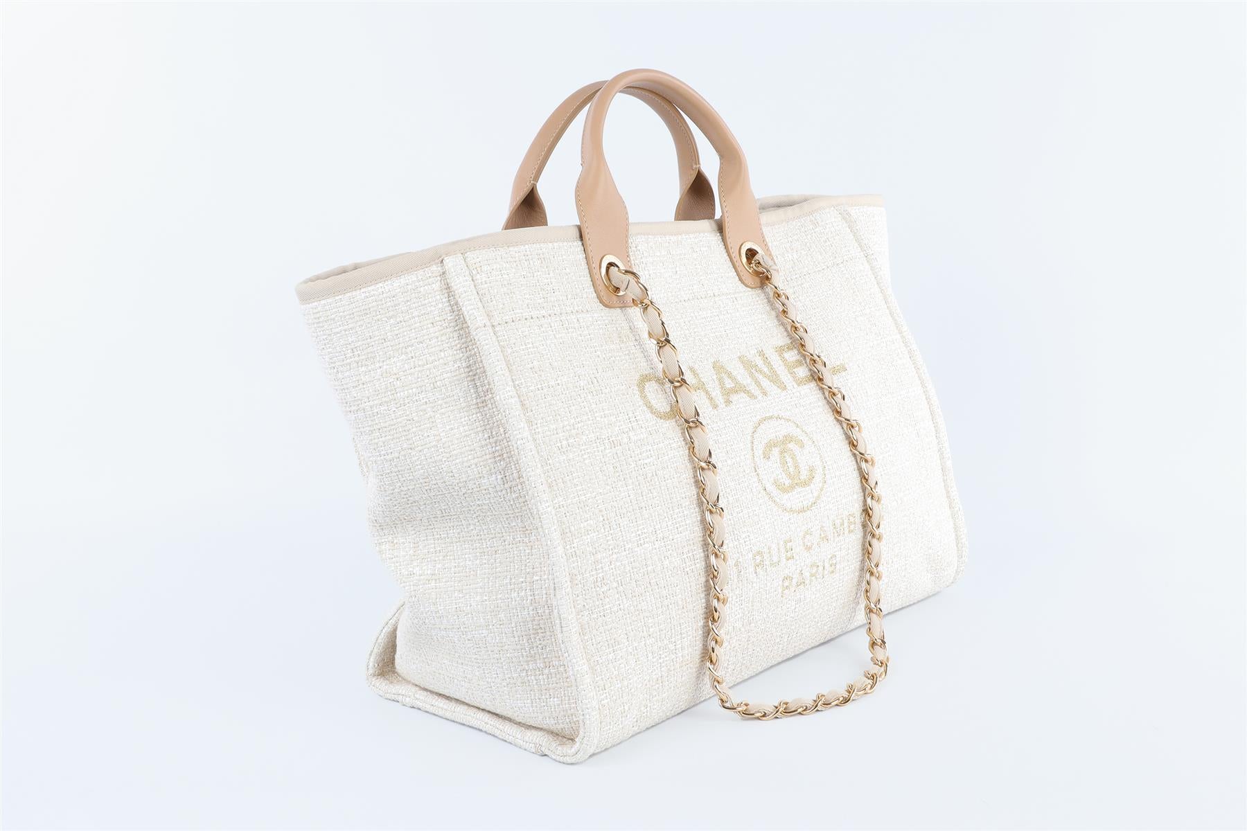 CHANEL BEIGE 2018 DEAUVILLE MEDIUM FABRIC TOTE BAG