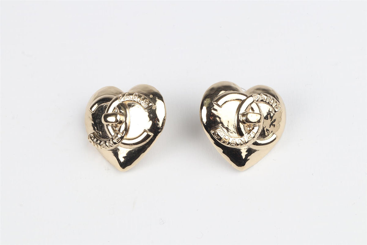 CHANEL GOLD 2022 HEART GOLD TONE EARRINGS