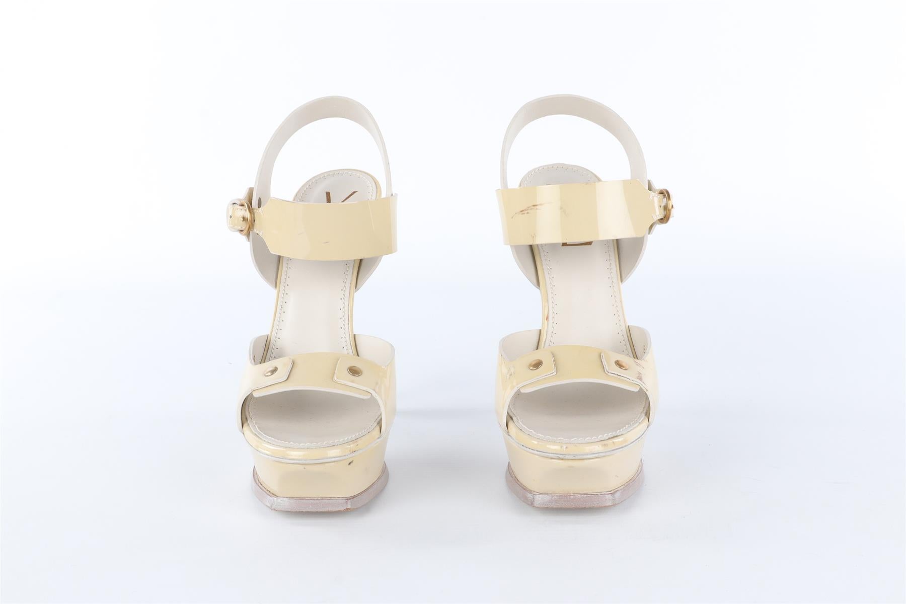 YVES SAINT LAURENT CREAM PATENT LEATHER SANDALS EU 38 UK 5 US 8