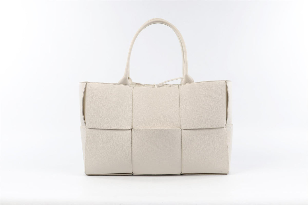BOTTEGA VENETA WHITE ARCO INTRECCIATO LEATHER TOTE BAG