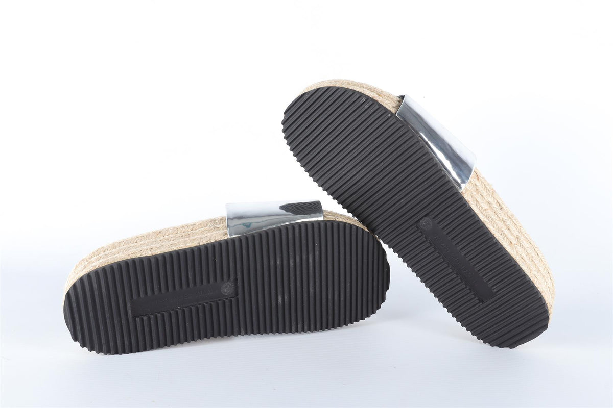ALEXANDER WANG SILVER LEATHER SLIDES EU 36.5 UK 3.5 US 6.5