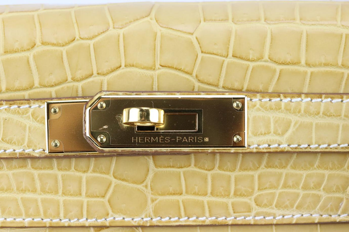 HERMÈS 2014 KELLY RETOURNE 28CM MATTE NILOTICUS CROCODILE LEATHER BAG