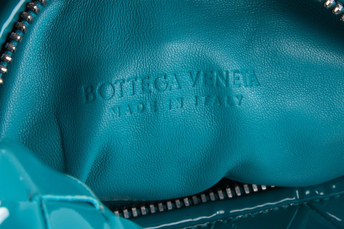 BOTTEGA VENETA BLUE JODIE MINI INTRECCIATO PATENT LEATHER TOTE BAG