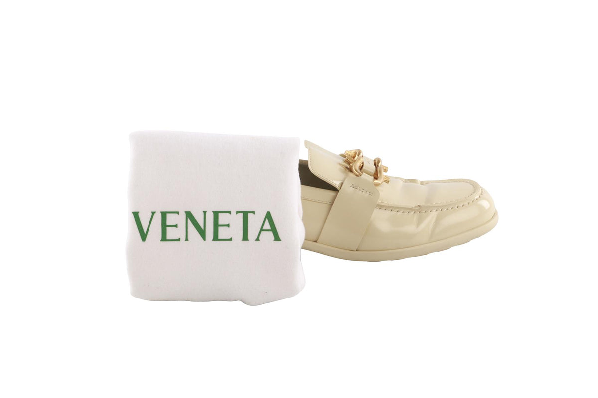 BOTTEGA VENETA CREAM MADAME PATENT LEATHER LOAFERS EU 39.5 UK 6.5 US 9.5
