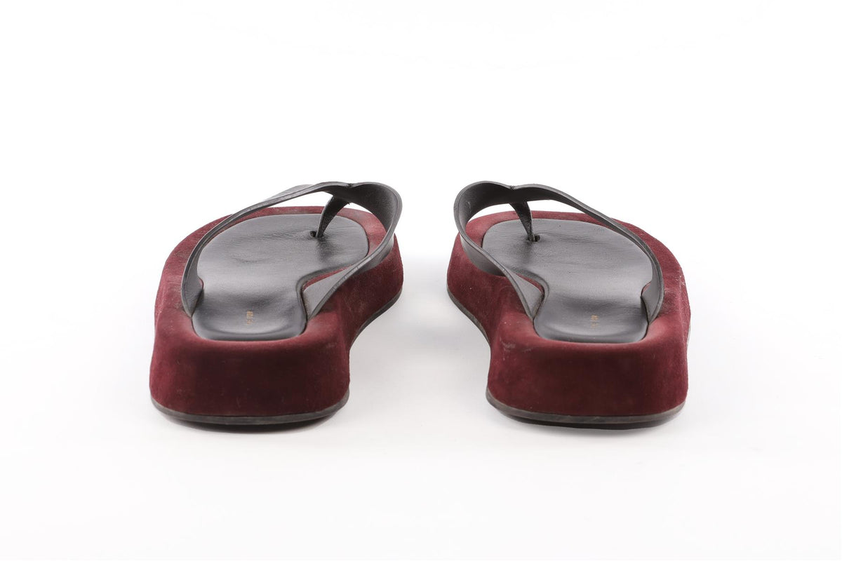 THE ROW BURGUNDY GINZA SUEDE FLIPFLOPS EU 40 UK 7 US 10
