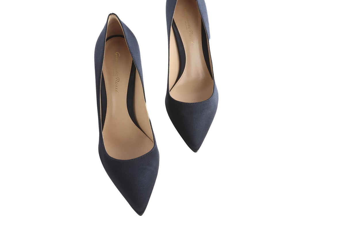 GIANVITO ROSSI NAVY SUEDE PUMPS EU 38 UK 5 US 8