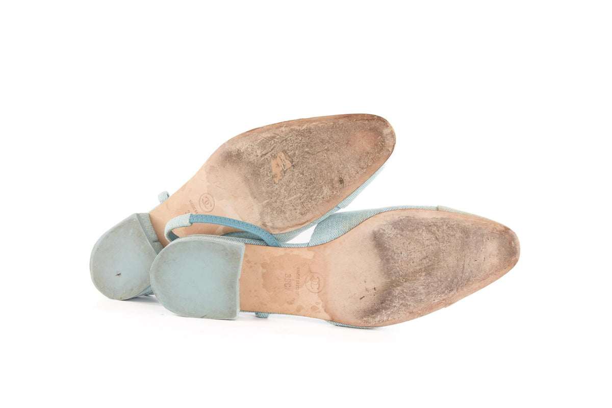 CHANEL BLUE 2021 DENIM SLINGLACK PUMPS EU 39 UK 6 US 9