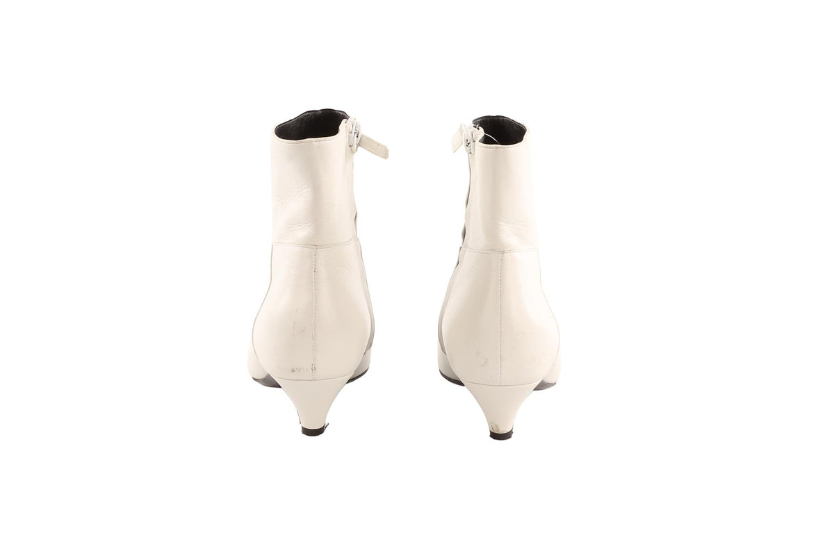 BALENCIAGA WHITE LEATHER ANKLE BOOTS EU 38 UK 5