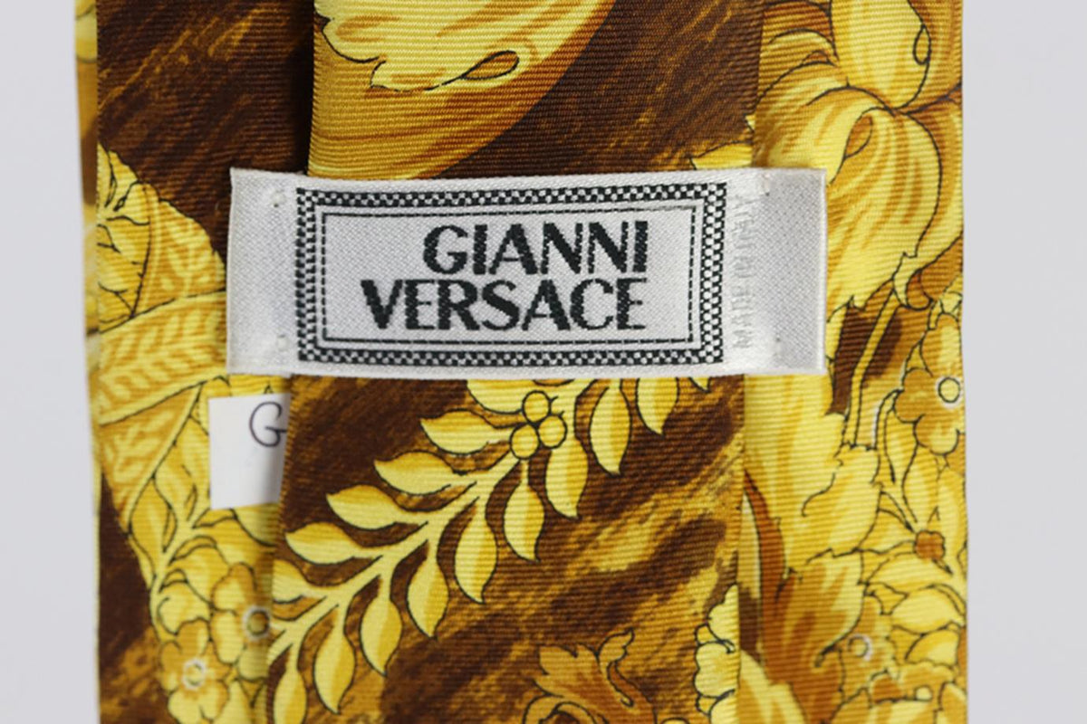 GIANNI VERSACE VINTAGE PRINTED SILK SATIN TIE