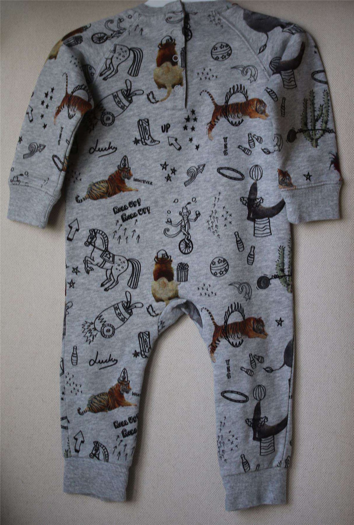 STELLA MCCARTNEY KIDS GREY ORGANIC COTTON CIRCUS PRINT BABYGROW 18 MONTHS