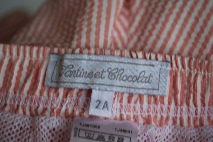 TARTINE ET CHOCOLAT PINK AND WHITE STRIPED SWIM SHORTS 2 YEARS