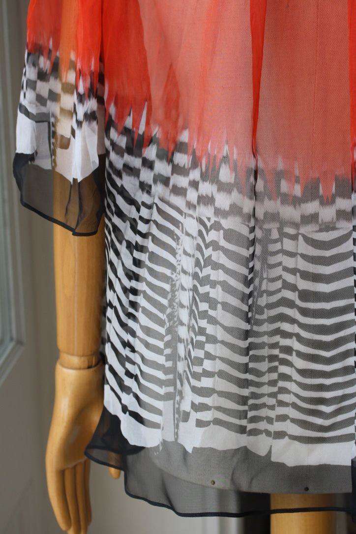 ALEXANDER MCQUEEN FEATHER PRINT BLOUSE TOP SMALL