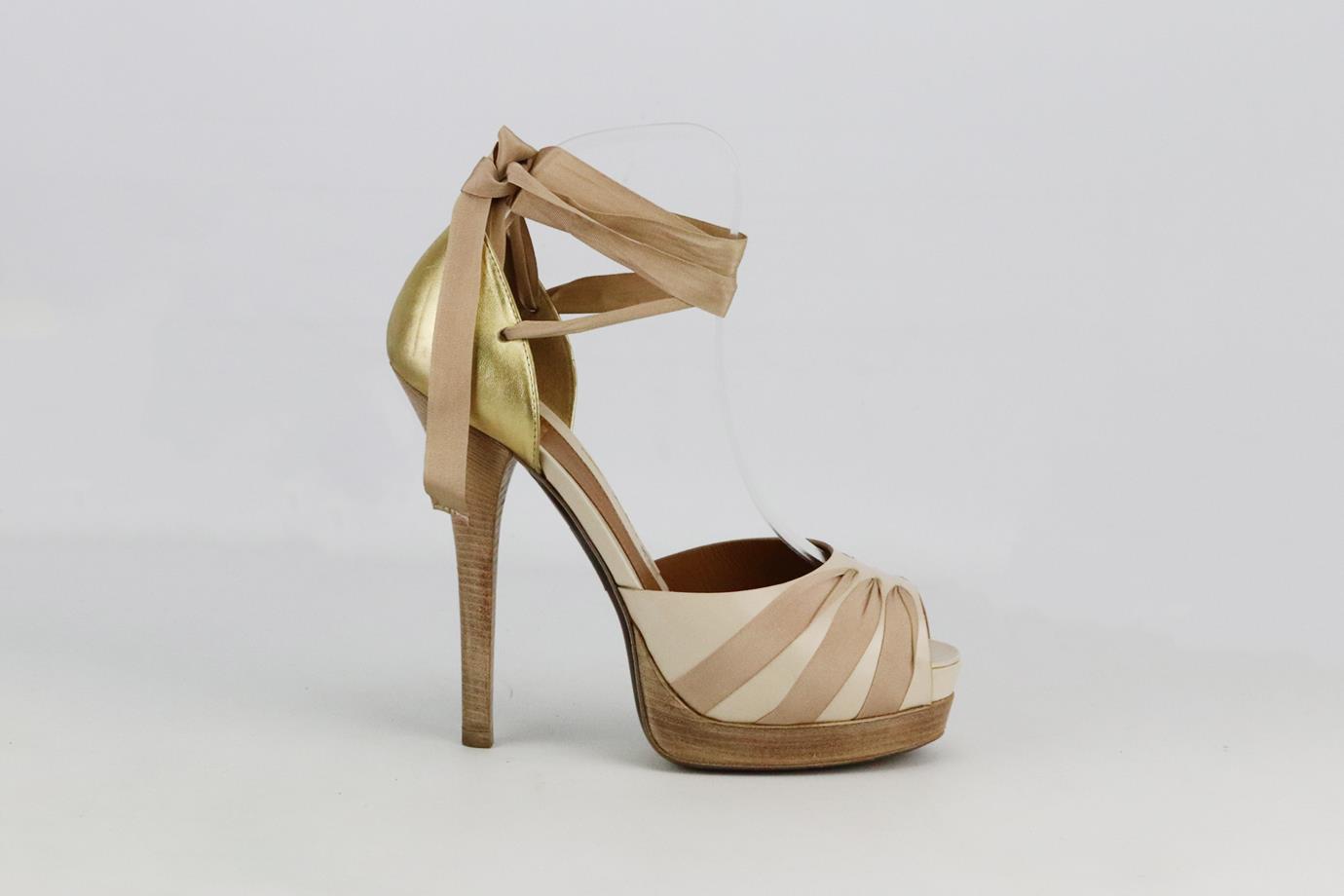 Fendi discount sandals uk