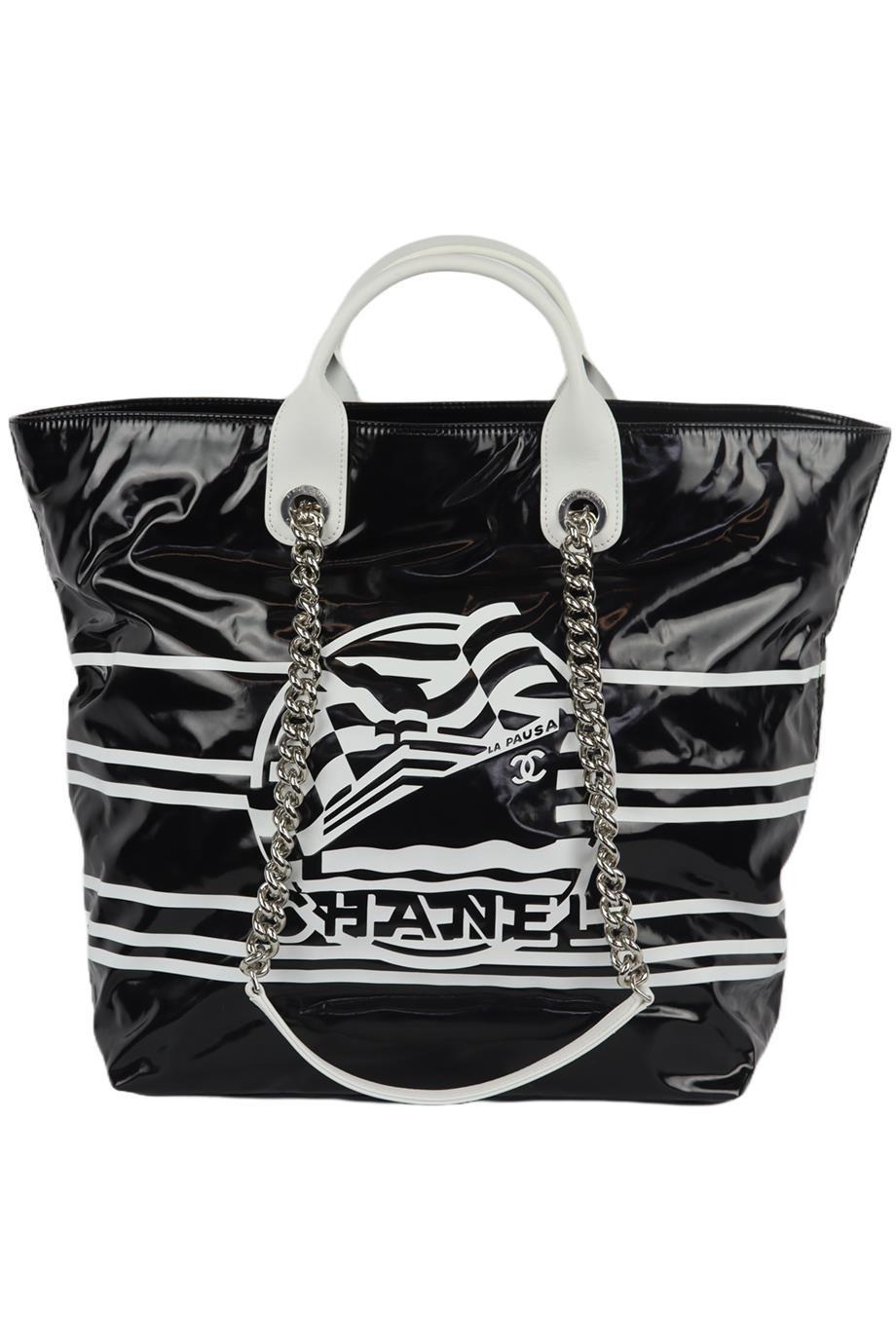 CHANEL 2019 LA PAUSA BAY SMALL COATED CANVAS AND LEATHER TOTE BAG