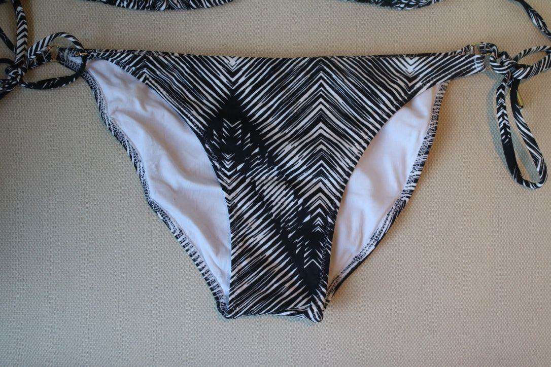 MELISSA ODABASH BLACK AND WHITE GRAPHIC BIKINI UK 10/14
