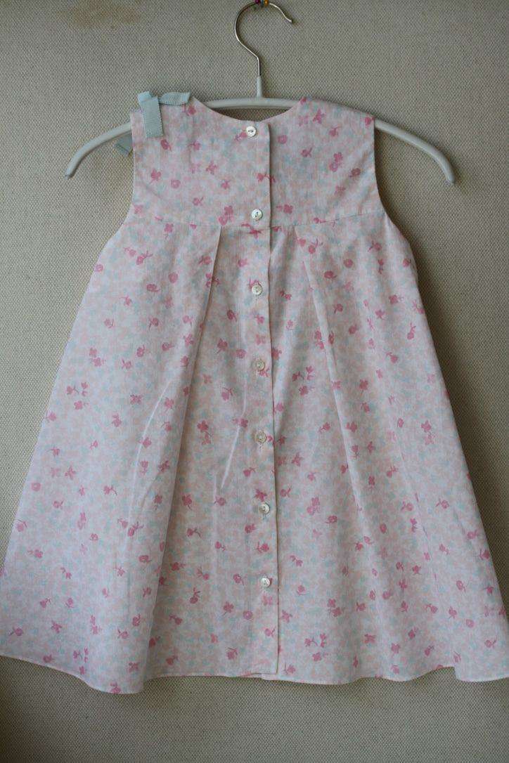 BABY DIOR COTTON FLORAL DRESS BLOOMERS AND HAT SET 18 MONTHS
