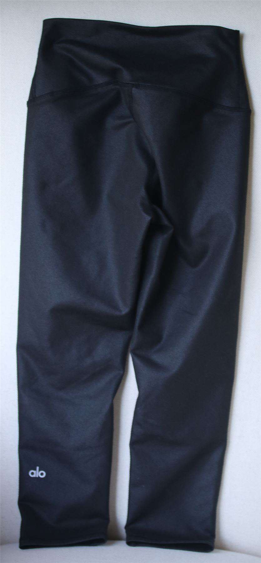 ALO YOGA HIGH-WAISTED AIRBRUSH CAPRI LEGGINGS XSMALL