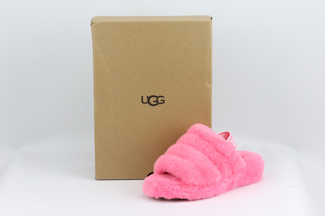 UGG AUSTRALIA FLUFF YEAH SHEARLING SLIPPERS EU 39 UK 6 US 8