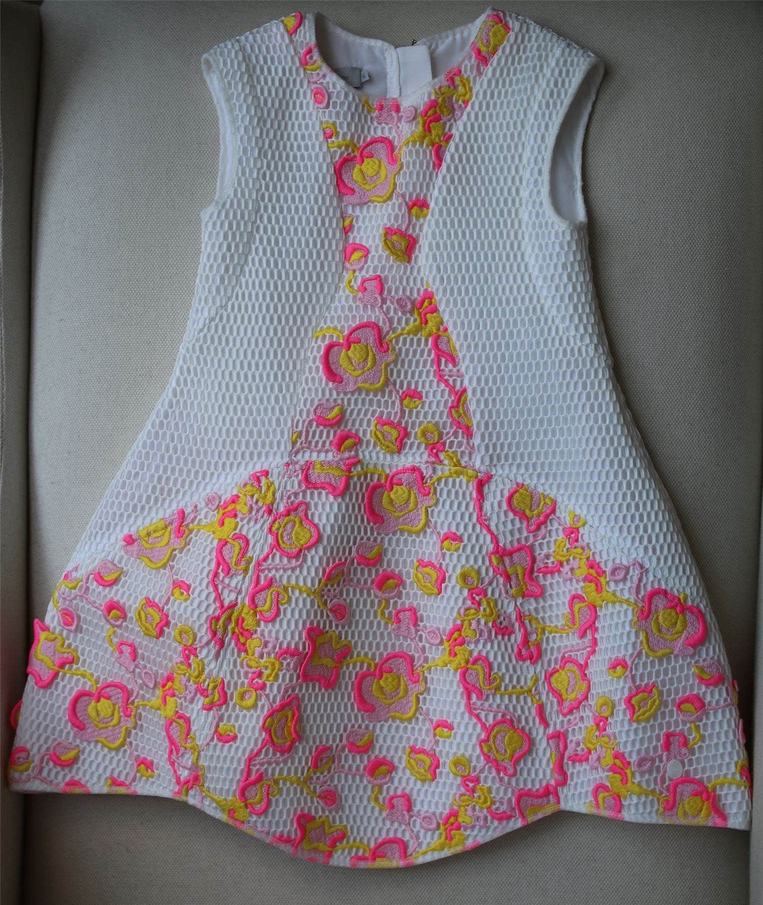 CHRISTIAN DIOR GIRLS WHITE HONEYCOMB DRESS WITH NEON FLORAL EMBROIDERY 4 YEARS