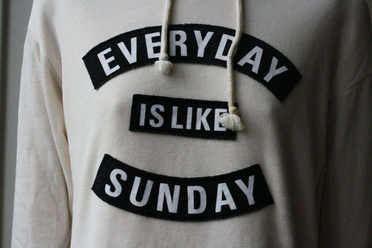 SUNDRY EVERYDAY IS LIKE SUNDAY HOODIE SIZE 1 SMALL