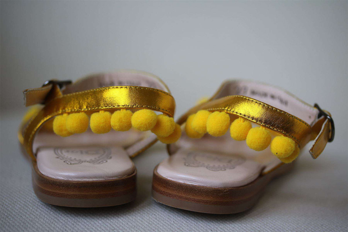 DIOR GIRLS YELLOW POM POM SANDALS EU 27 UK 9