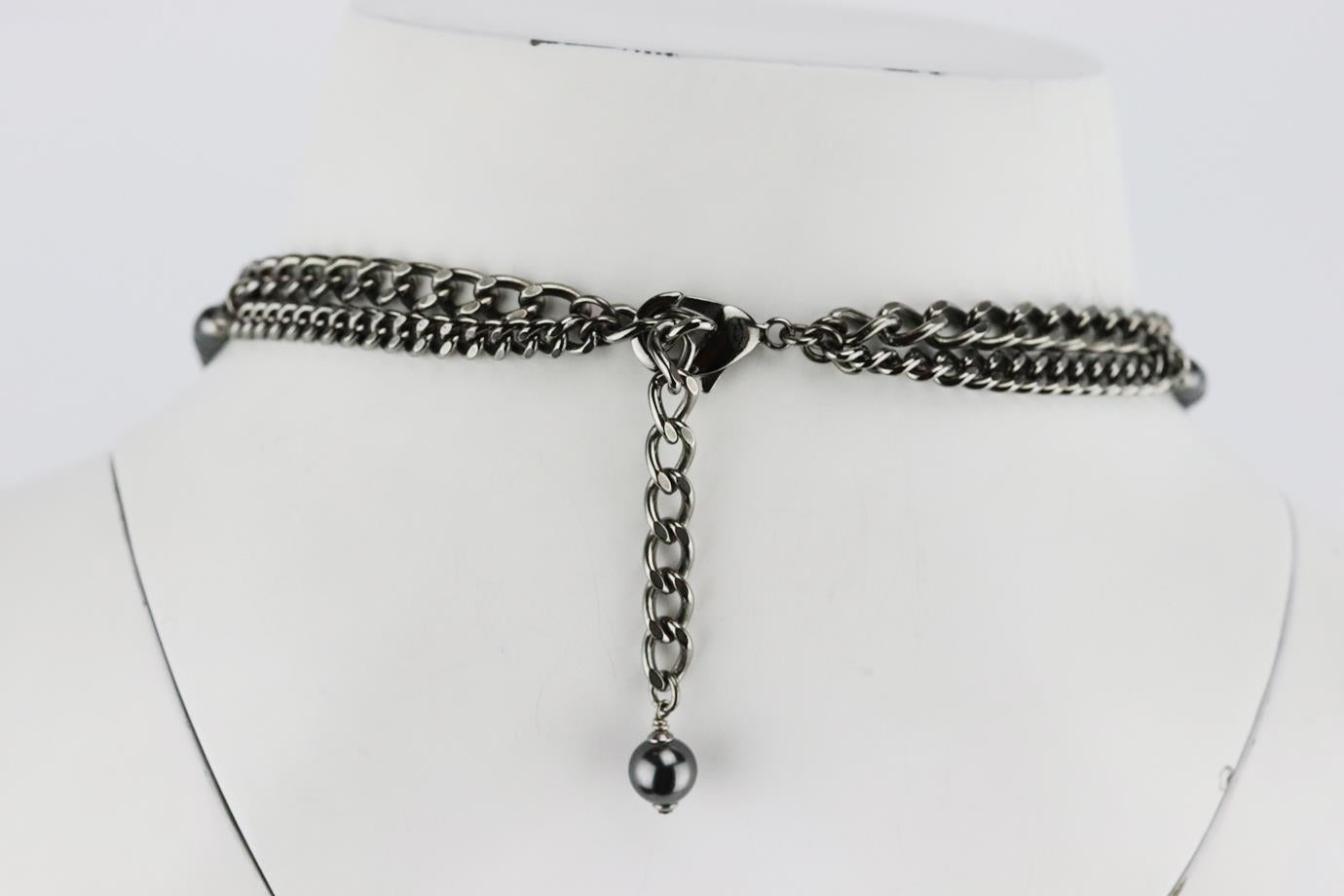 CHANEL 2015 CC FAUX PEARL AND CHAIN DETAILED NECKLACE