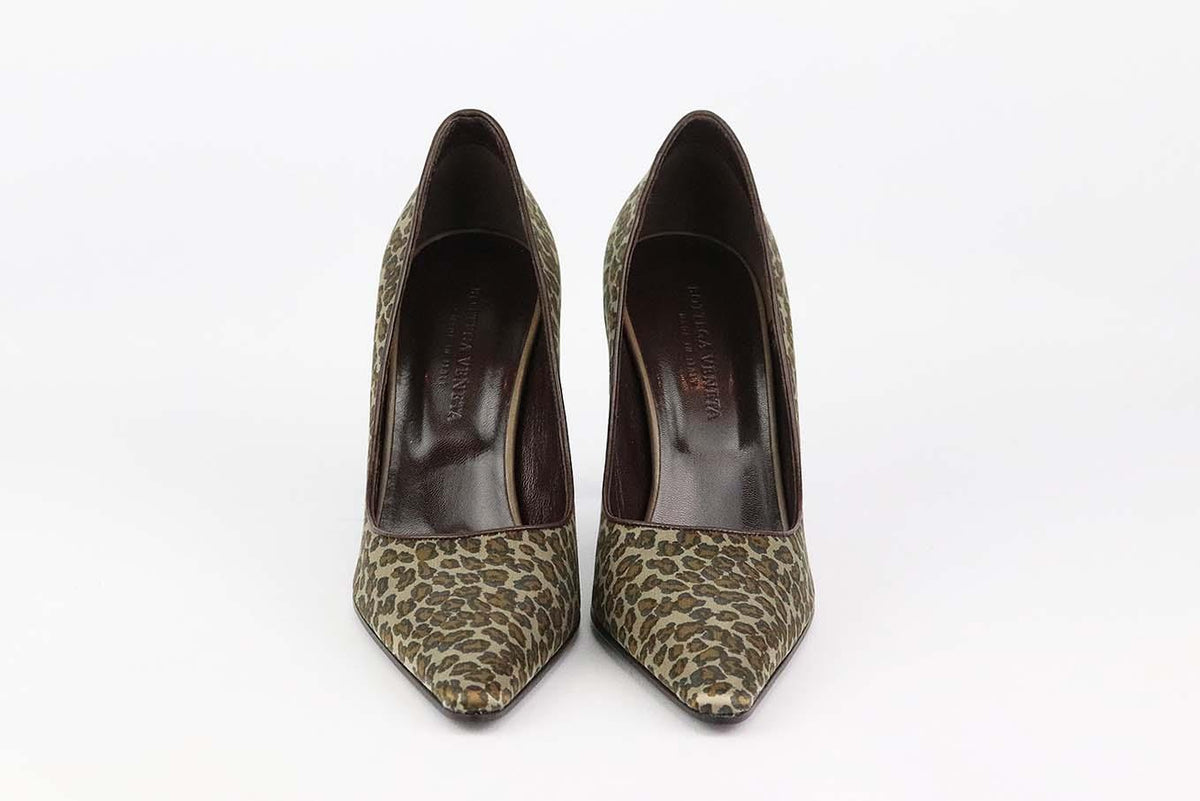 BOTTEGA VENETA LEOPARD PRINT SATIN PUMPS EU 37.5 UK 4.5 US 7.5