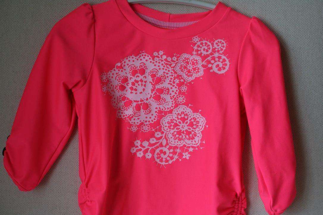 SUNUVA BABY GIRLS PROTECTIVE SWIM TOP 1-2 YEARS