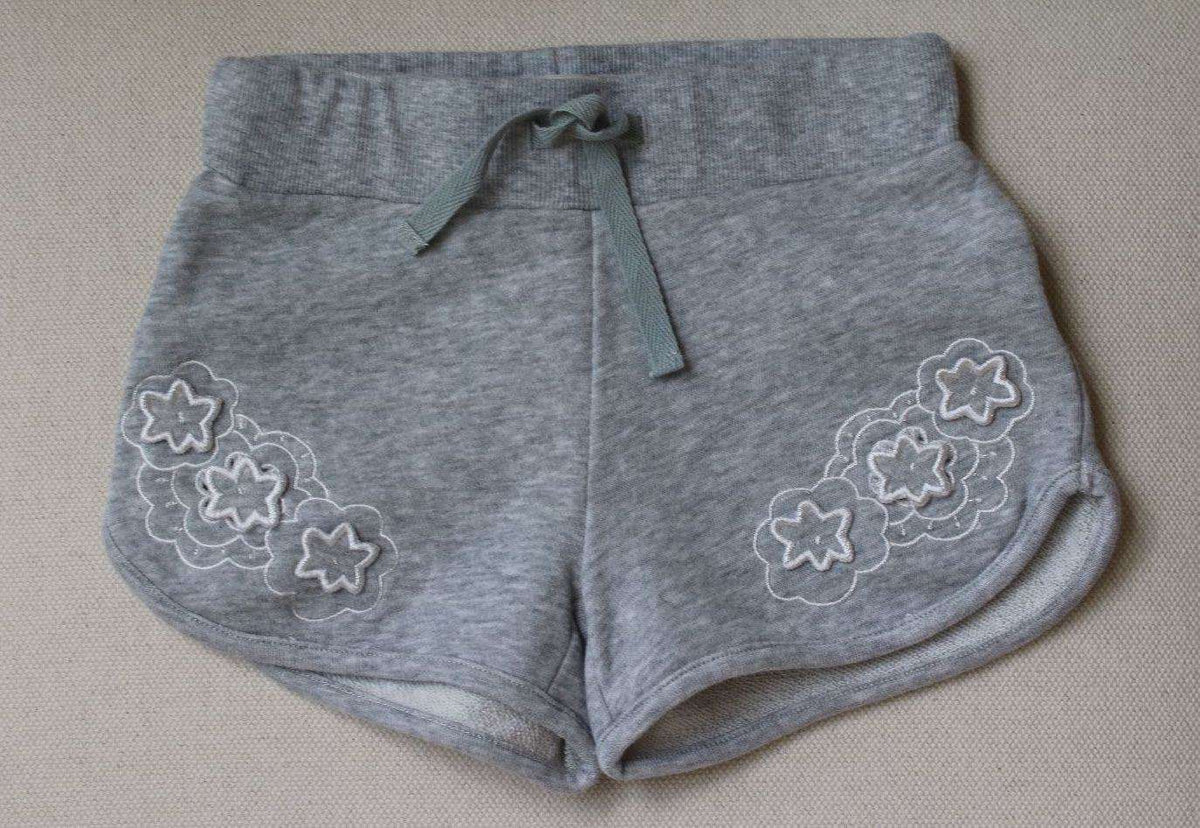 STELLA MCCARTNEY KIDS BABY GIRLS GREY JERSEY FLOWER SHORTS 4 YEARS