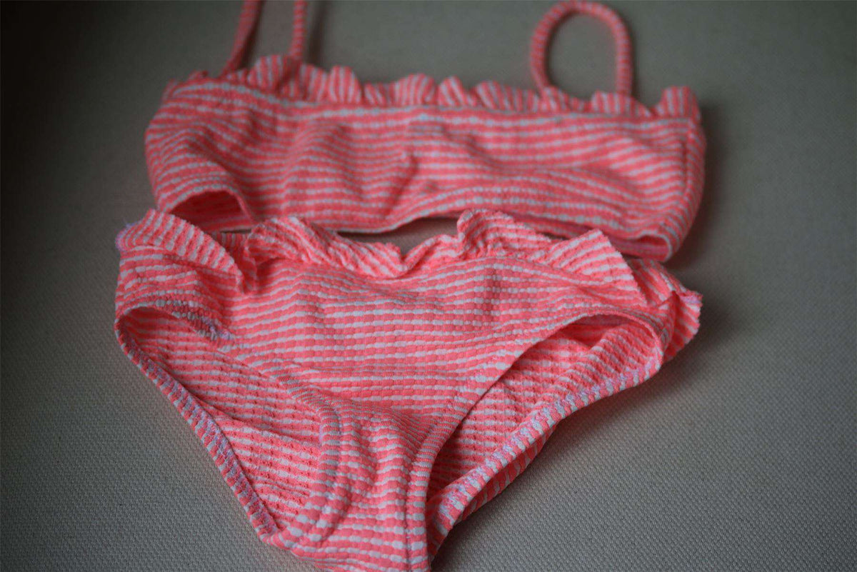 MELISSA ODABASH KIDS CORAL RUFFLE BIKINI 4 YEARS