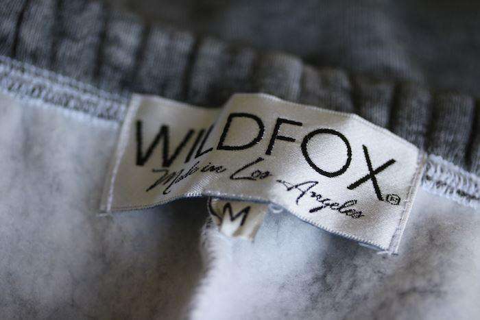 WILDFOX GREY SWEATPANTS MEDIUM