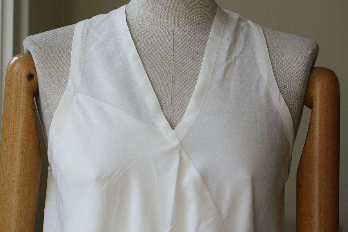 YIGAL AZROUEL GEORGETTE SILK TOP US 2 UK 6